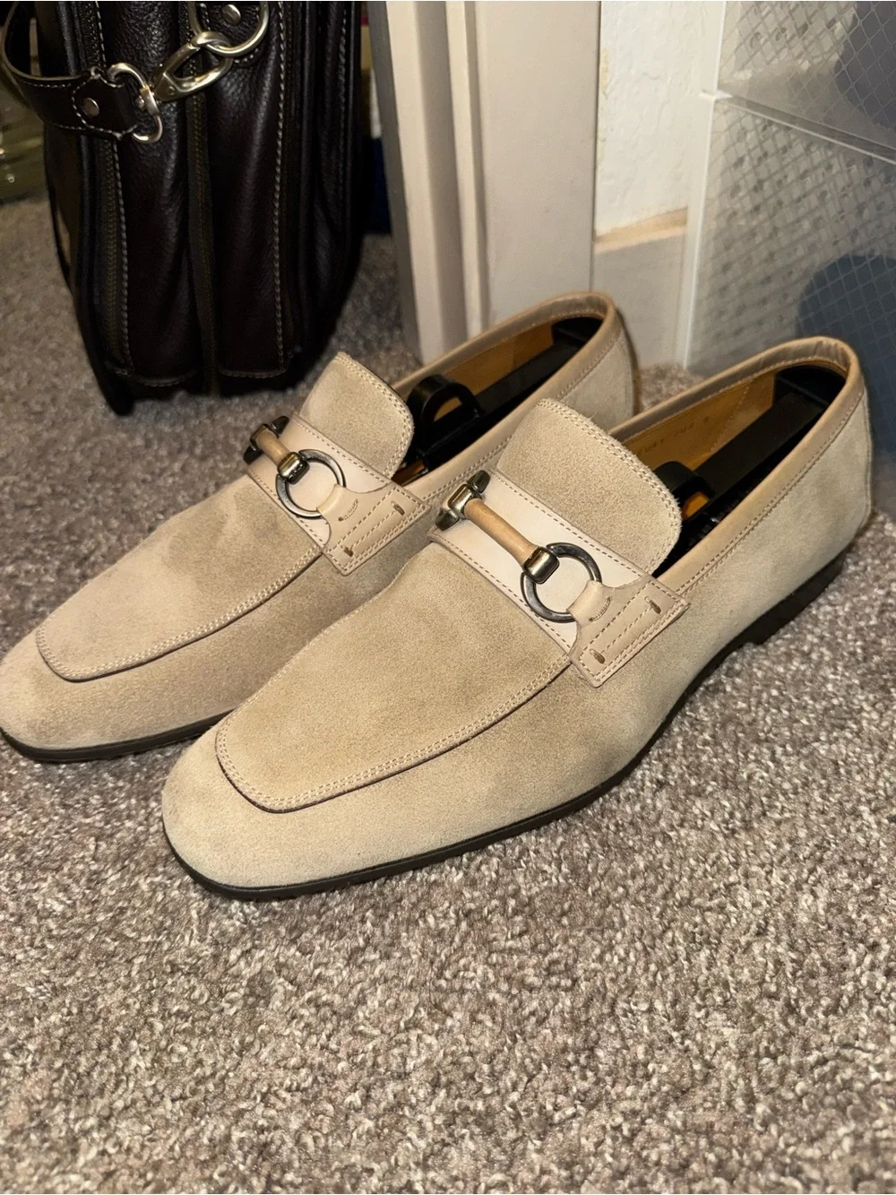 Magnanni Beige Suede Bit Loafers